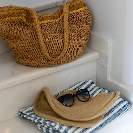 Khouse - Personal Paradise * Неос-Мармарас